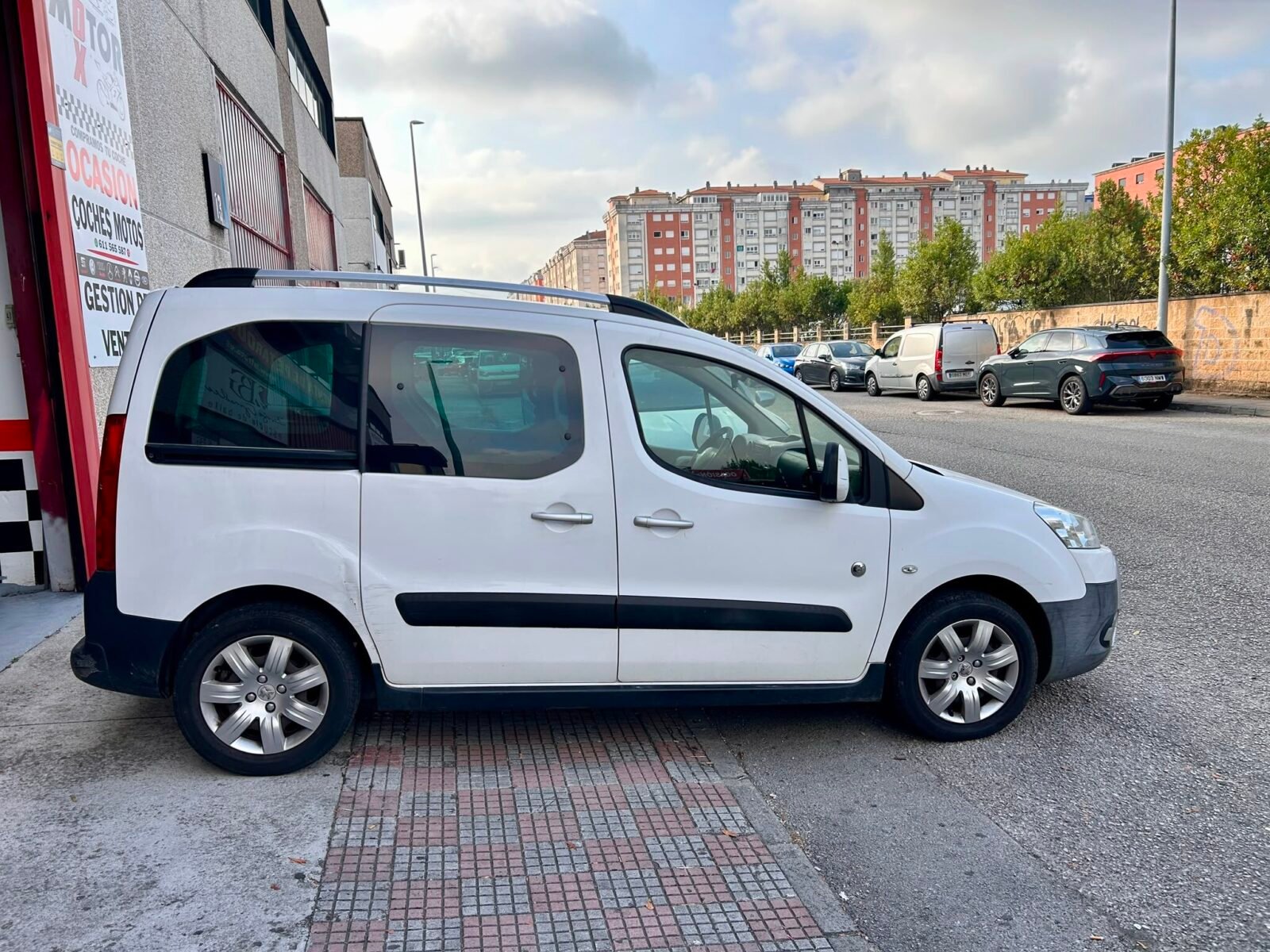 PEUGEOT PARTNER TEPEE OUTDOOR 1.6 HDI