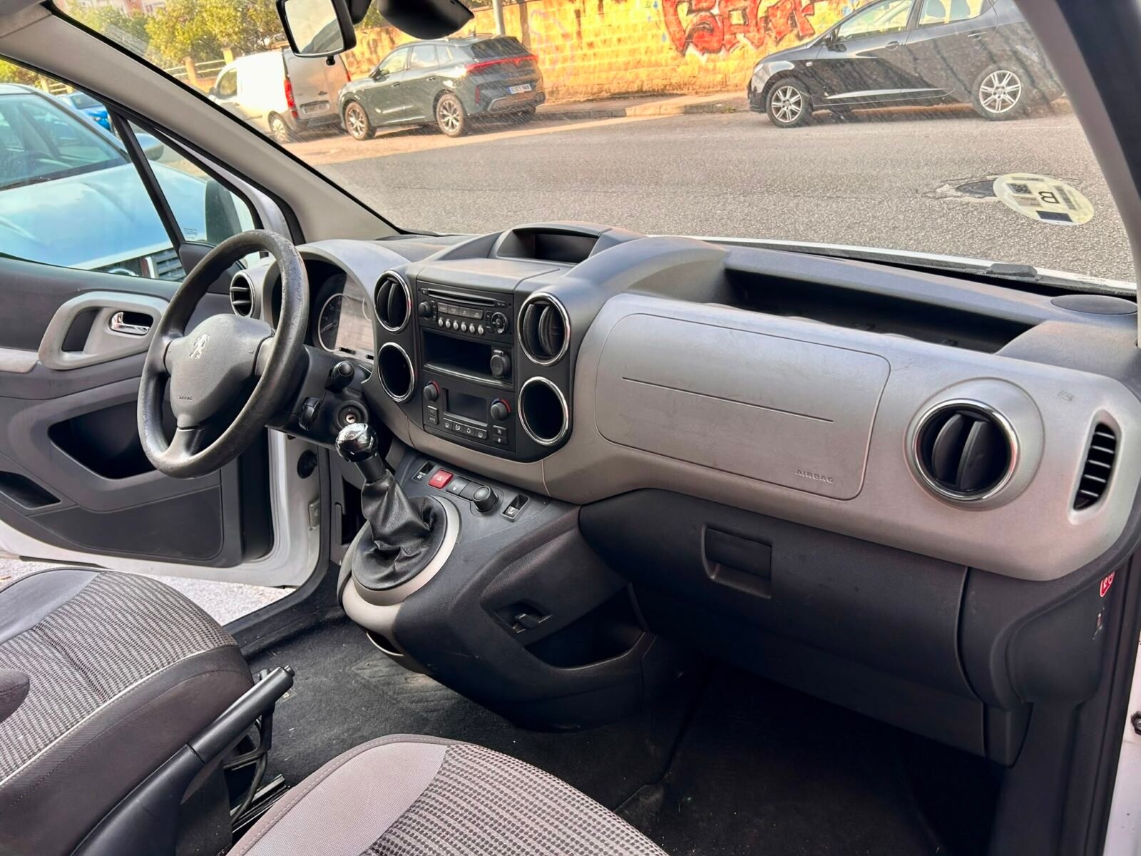 PEUGEOT PARTNER TEPEE OUTDOOR 1.6 HDI