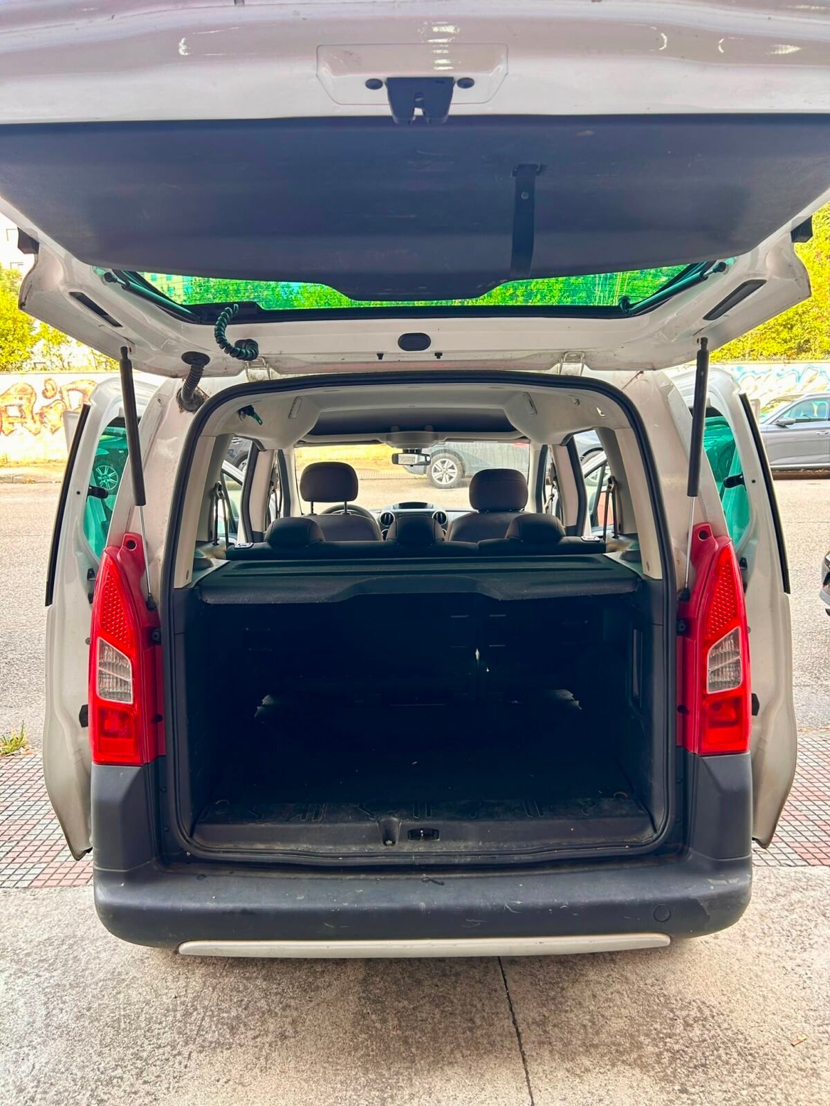 PEUGEOT PARTNER TEPEE OUTDOOR 1.6 HDI