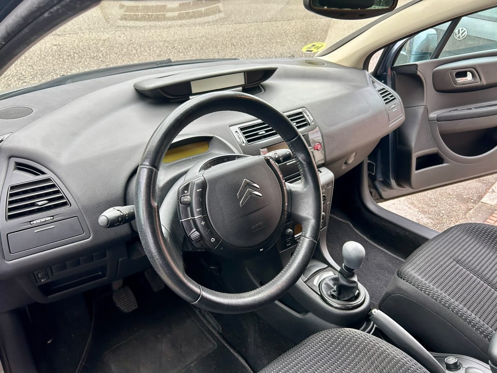 CITROEN C4 1.6 HDI VTR PLUS