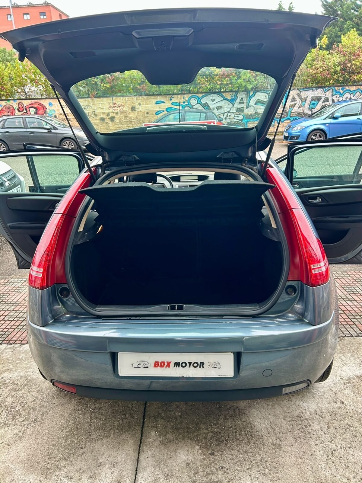 CITROEN C4 1.6 HDI VTR PLUS