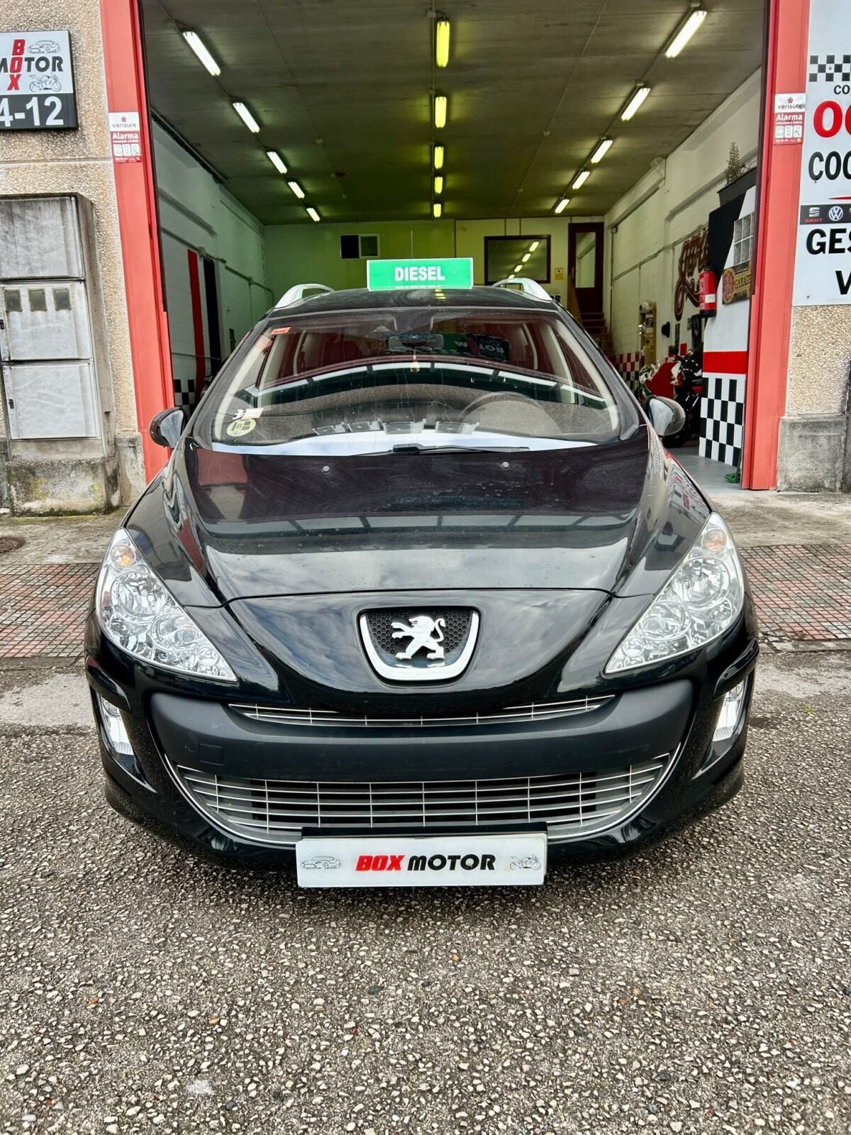 PEUGEOT PEUGEOT 308 SW  Sport 1.6 HDI