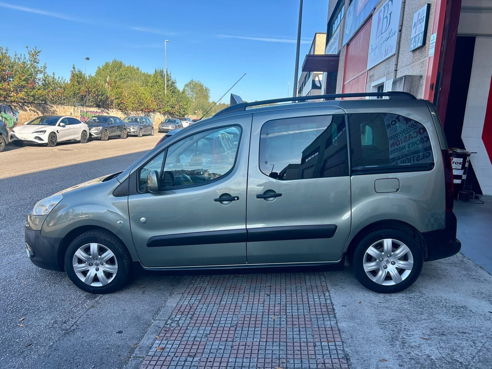 PEUGEOT PARTNER TEPEE OUTDOOR 1.6 HDI