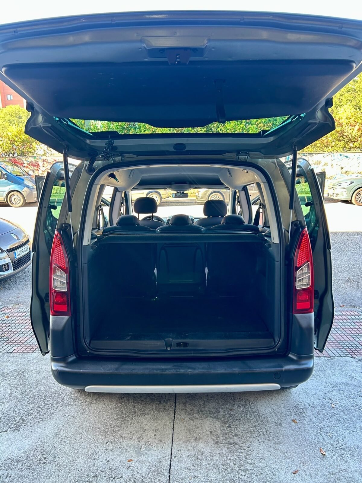 PEUGEOT PARTNER TEPEE OUTDOOR 1.6 HDI