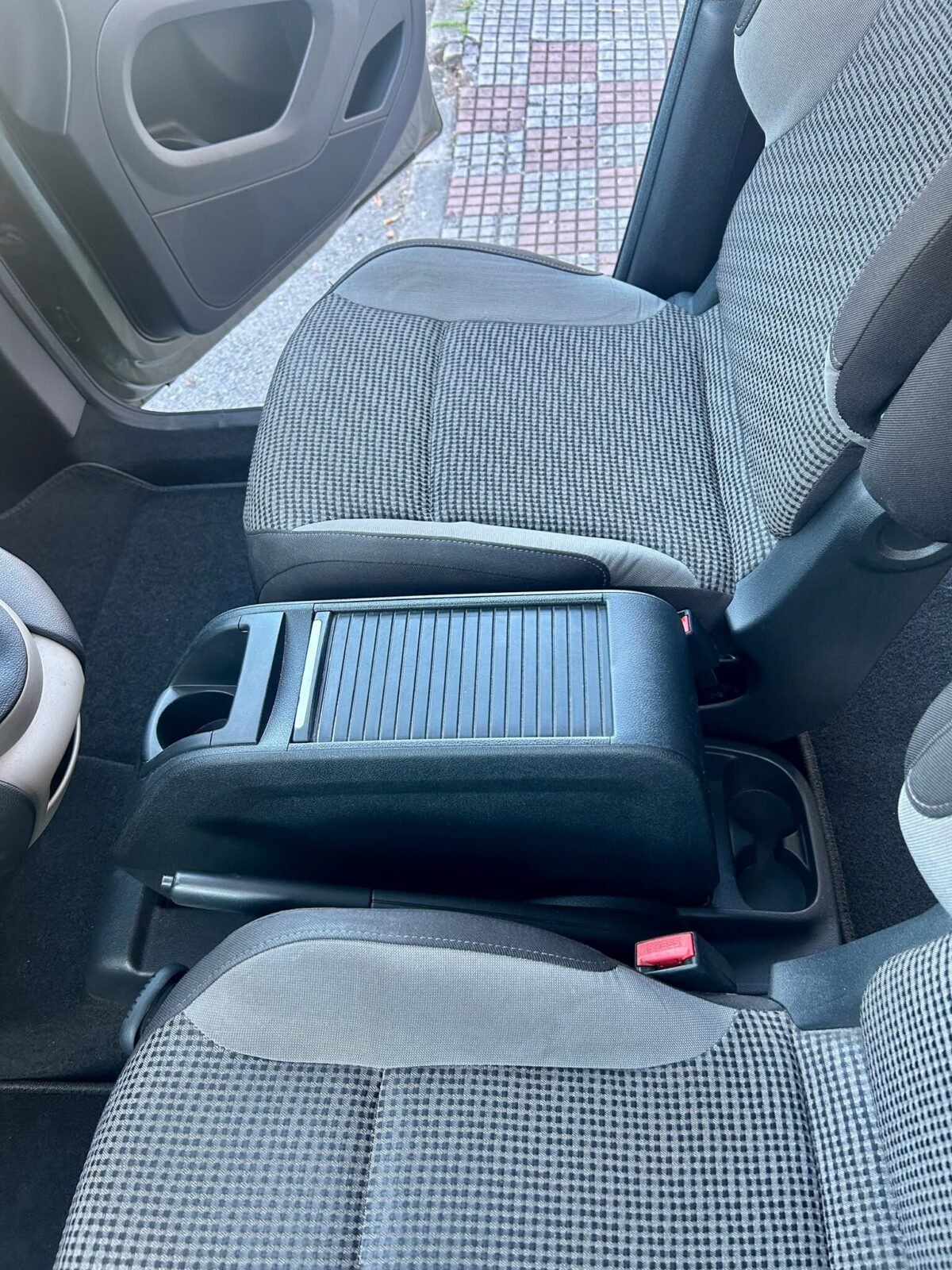 PEUGEOT PARTNER TEPEE OUTDOOR 1.6 HDI