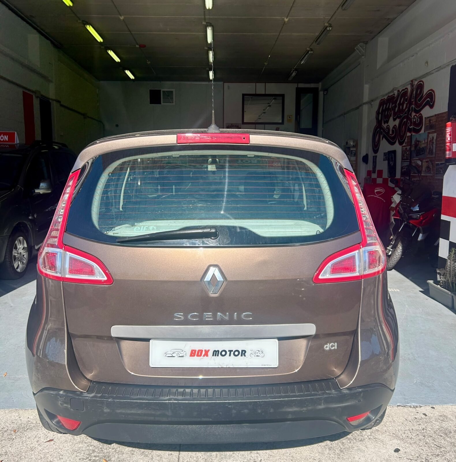 RENAULT SCENIC 1.9 dCi Dynamique
