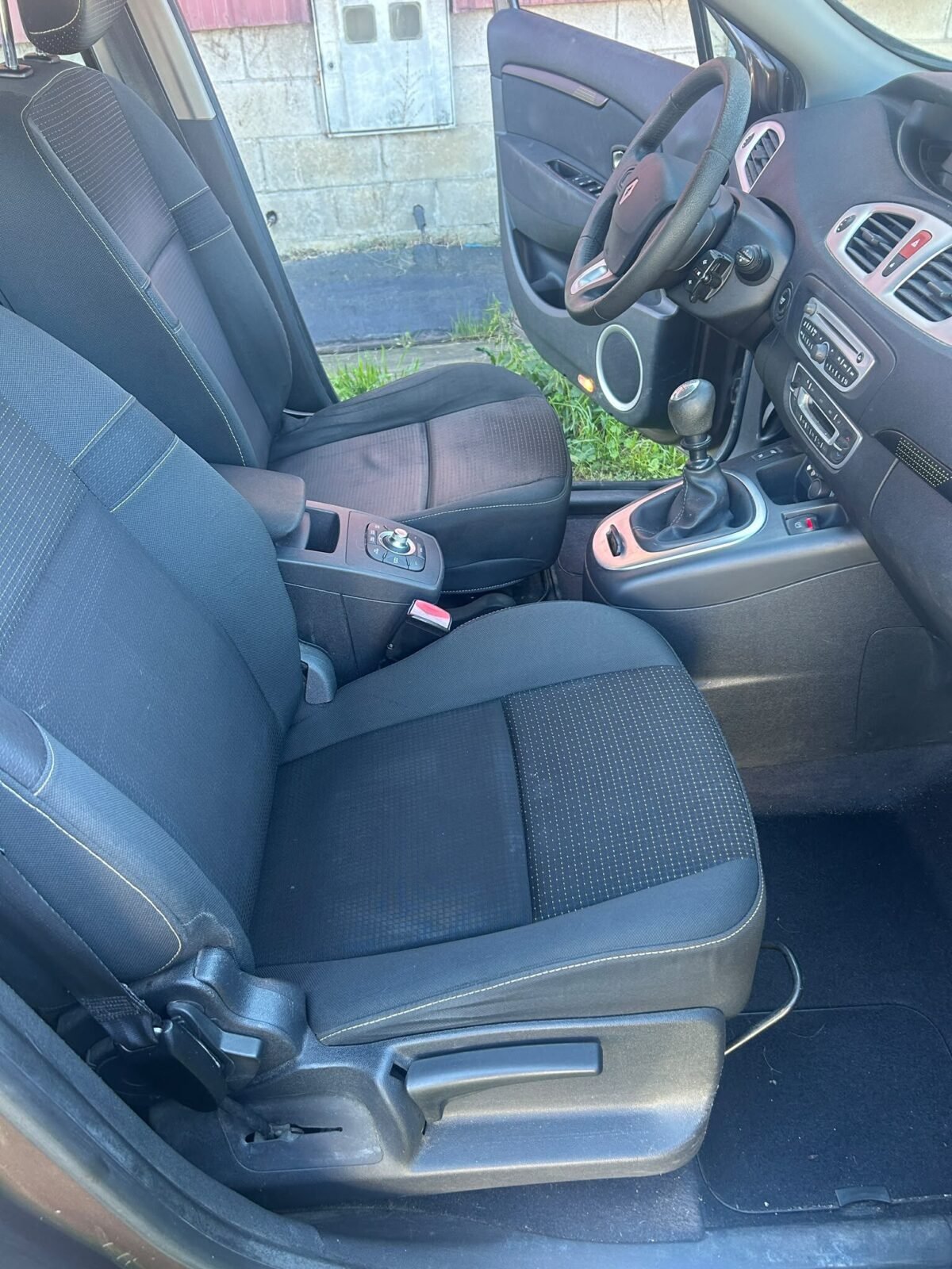 RENAULT SCENIC 1.9 dCi Dynamique