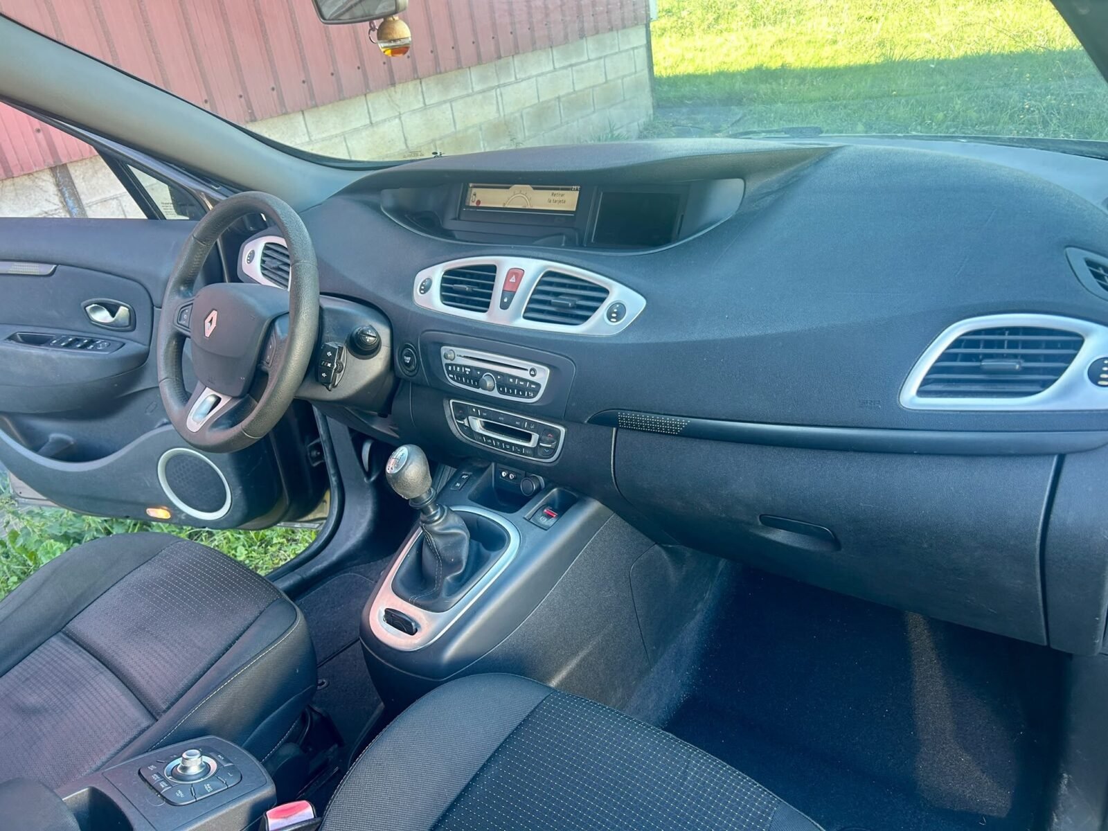 RENAULT SCENIC 1.9 dCi Dynamique