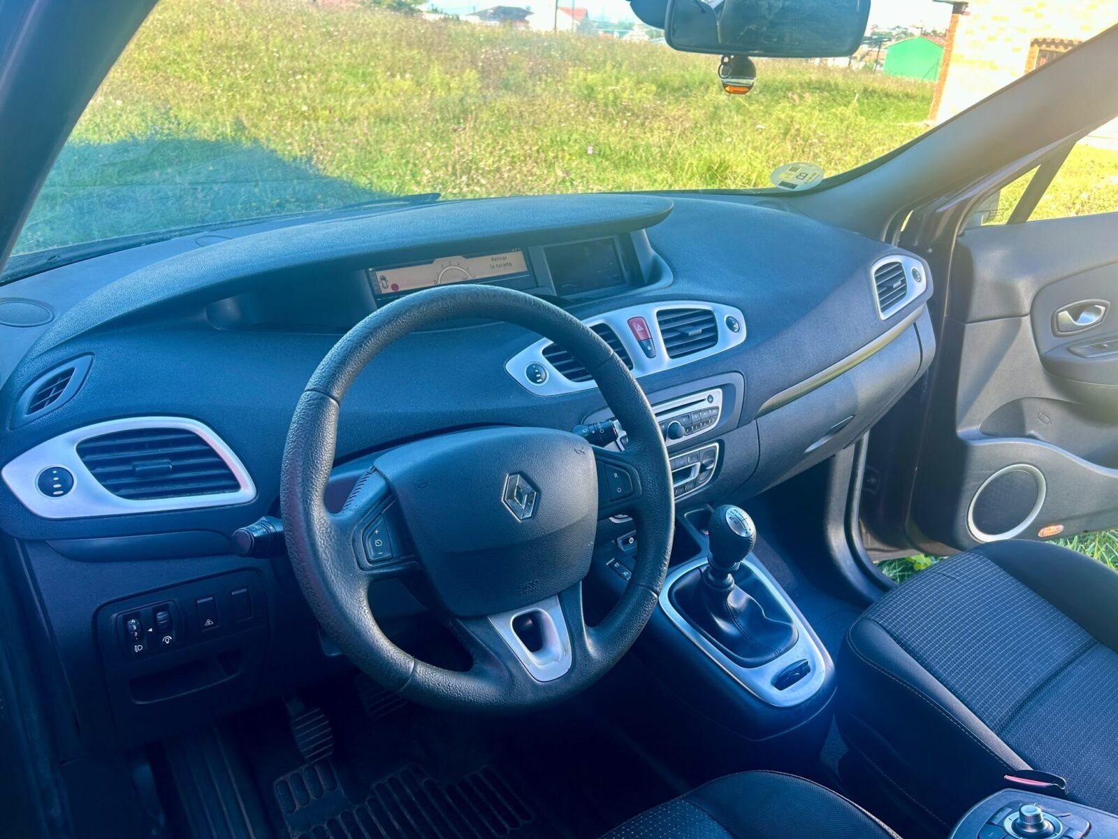 RENAULT SCENIC 1.9 dCi Dynamique