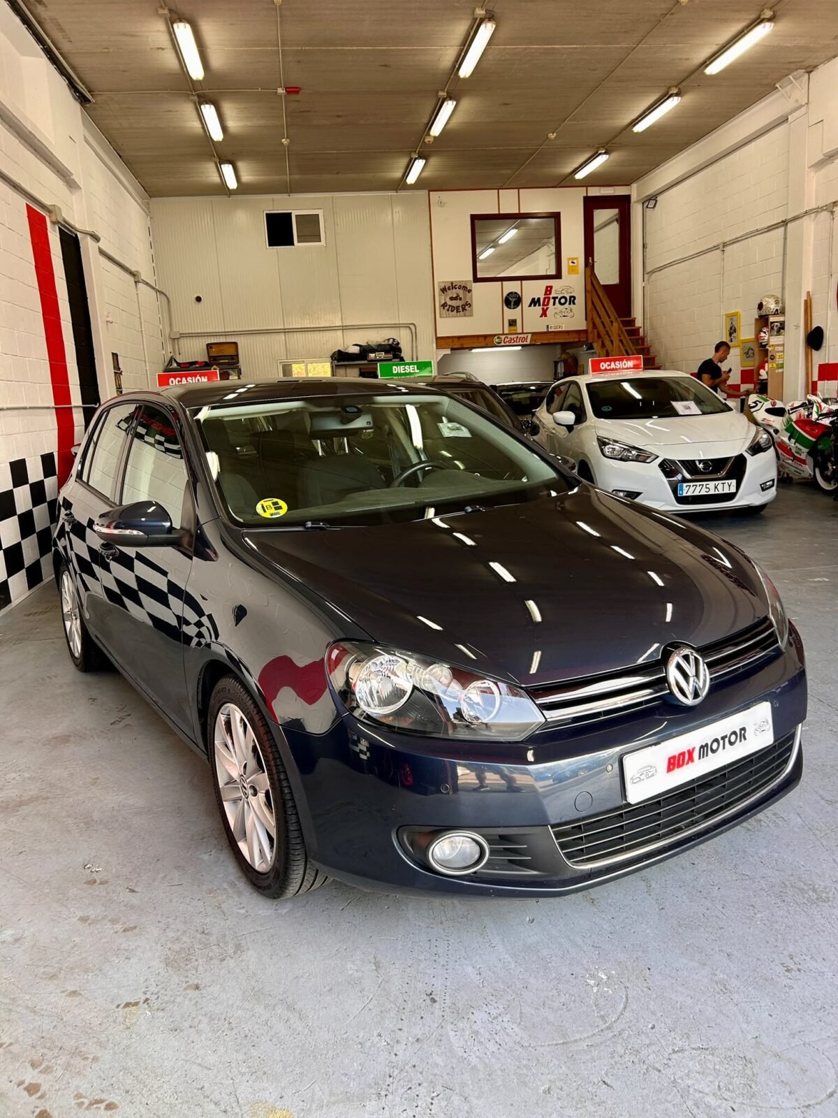 VOLKSWAGEN GOLF VI 1.6 TDI SPORT