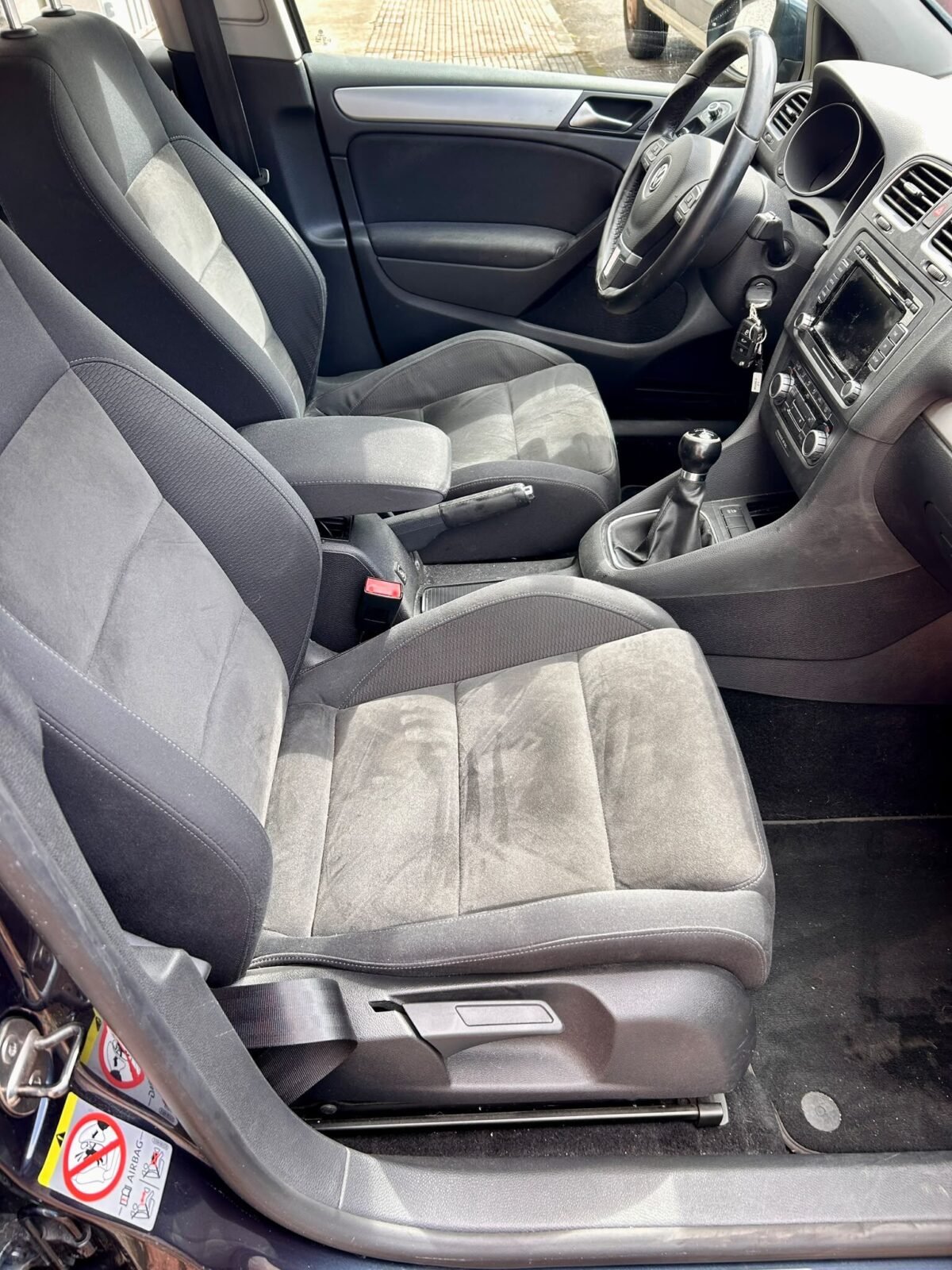 VOLKSWAGEN GOLF VI 1.6 TDI SPORT