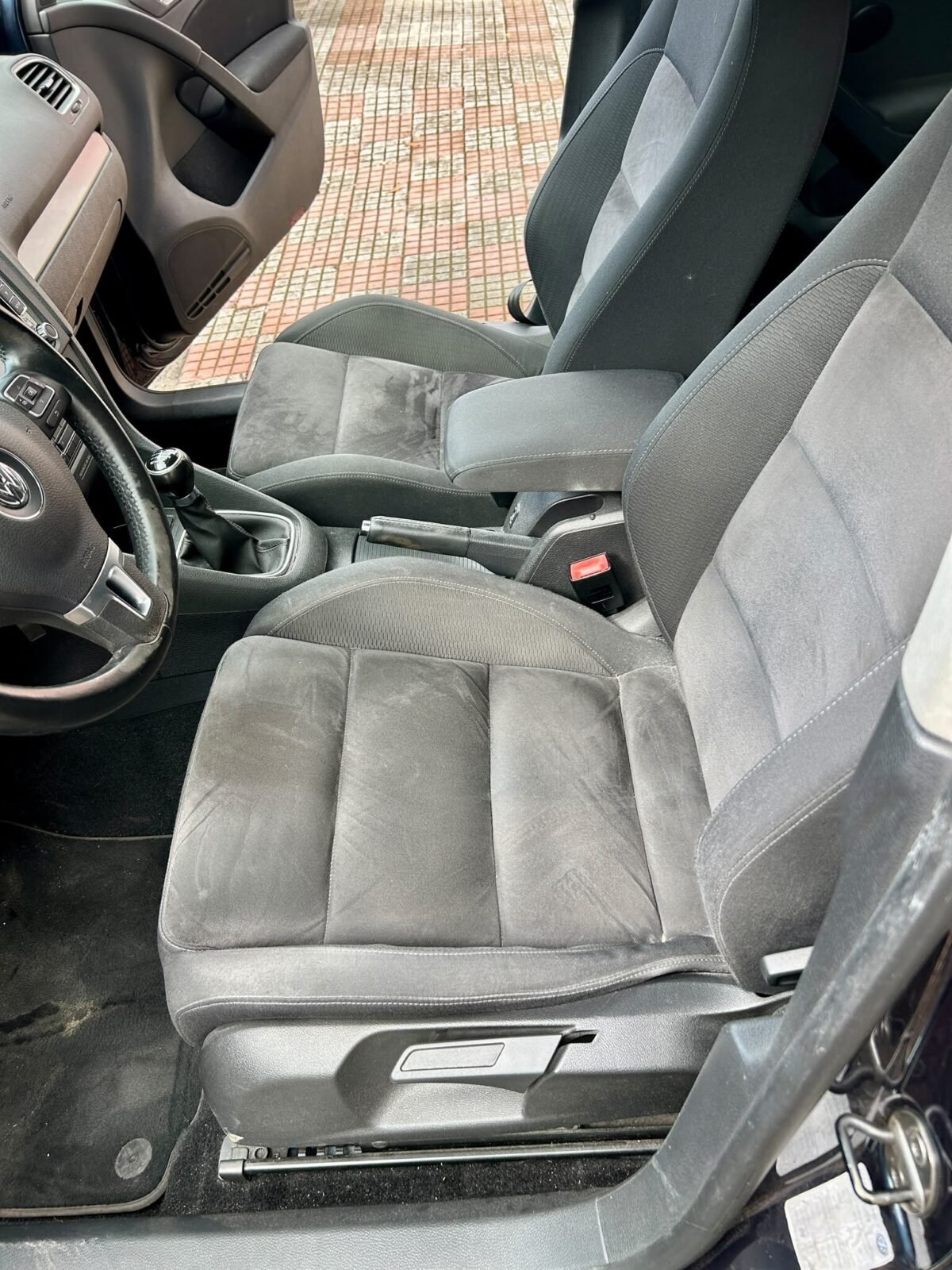 VOLKSWAGEN GOLF VI 1.6 TDI SPORT