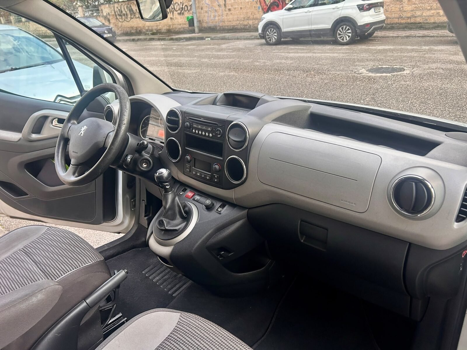 PEUGEOT PARTNER TEPEE OUTDOOR 1.6 HDI