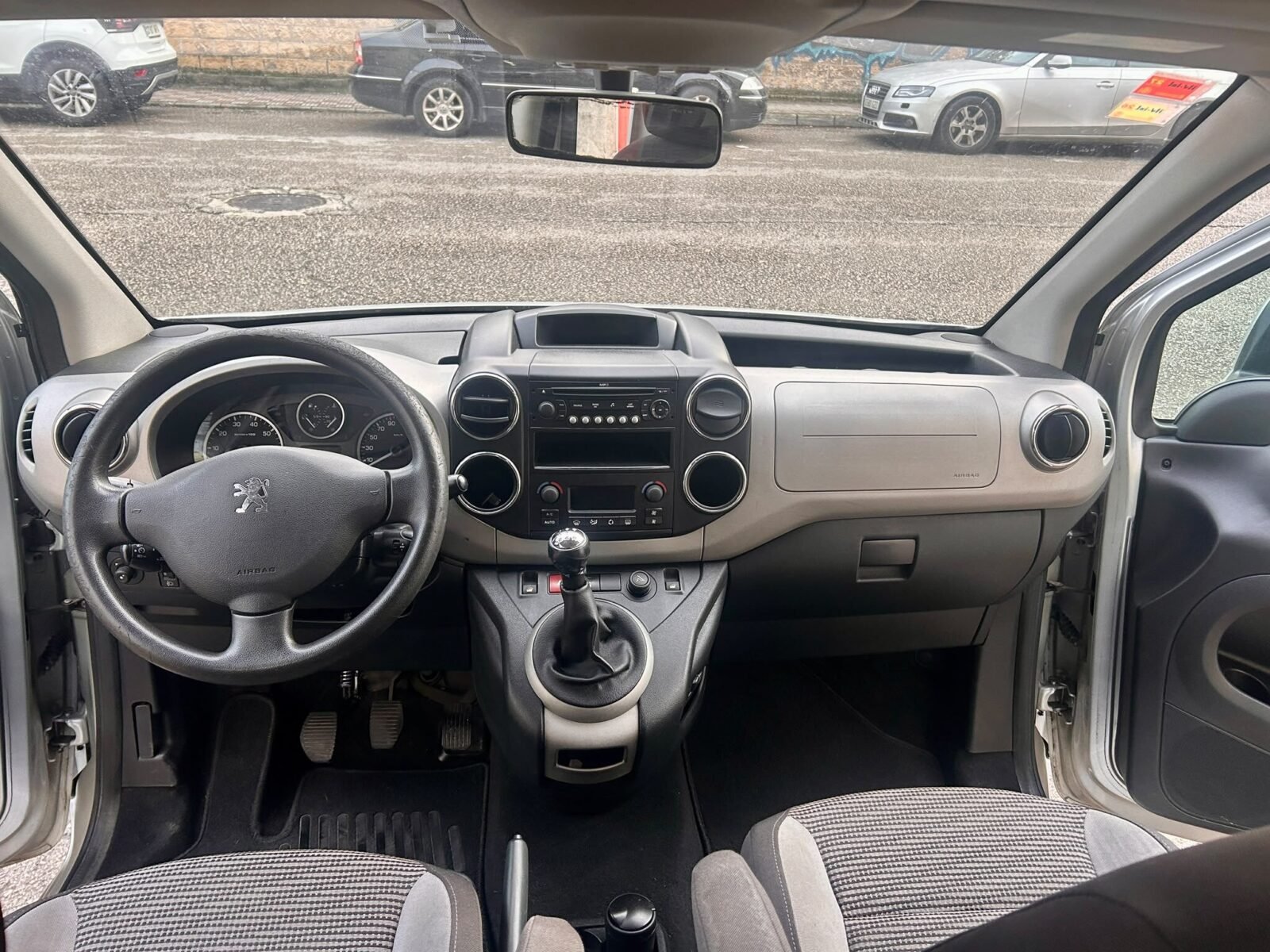 PEUGEOT PARTNER TEPEE OUTDOOR 1.6 HDI