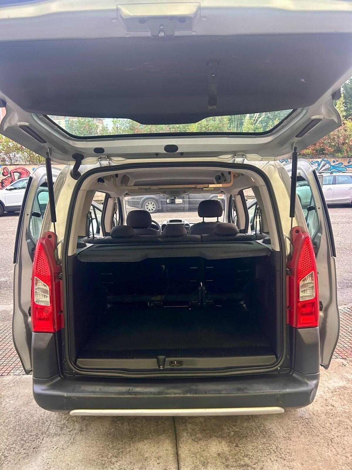 PEUGEOT PARTNER TEPEE OUTDOOR 1.6 HDI